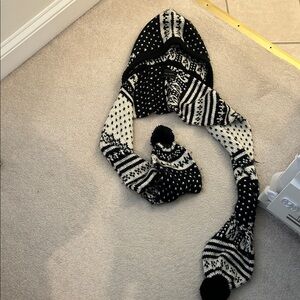 River Island Heavyweight Hooded Scarf